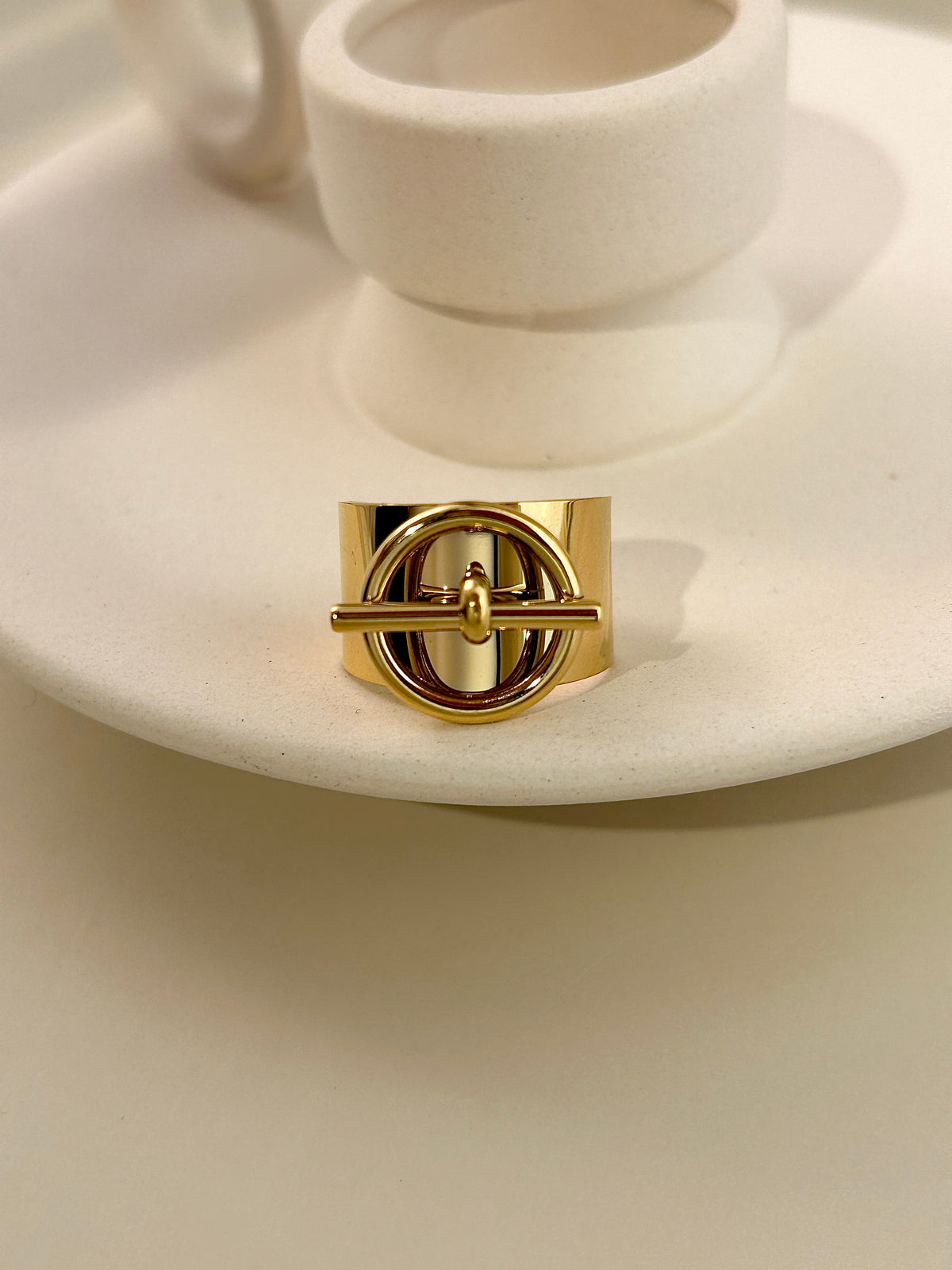 Bague MIA